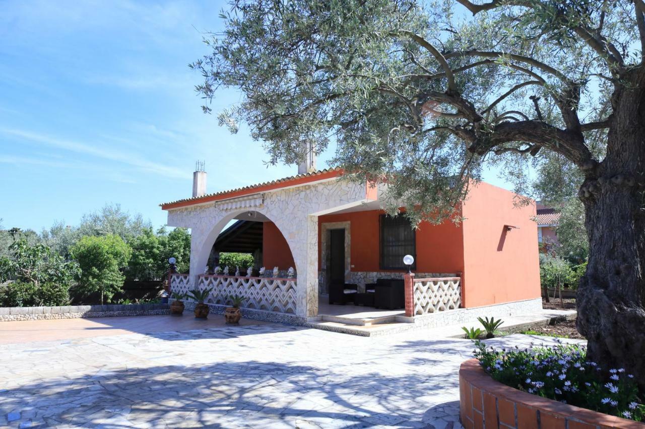 Enjoy Ville Avola Exterior foto